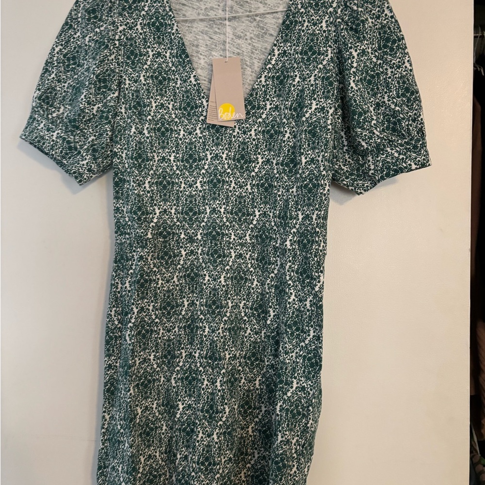 New with tags Boden green patterned cotton dress size 6